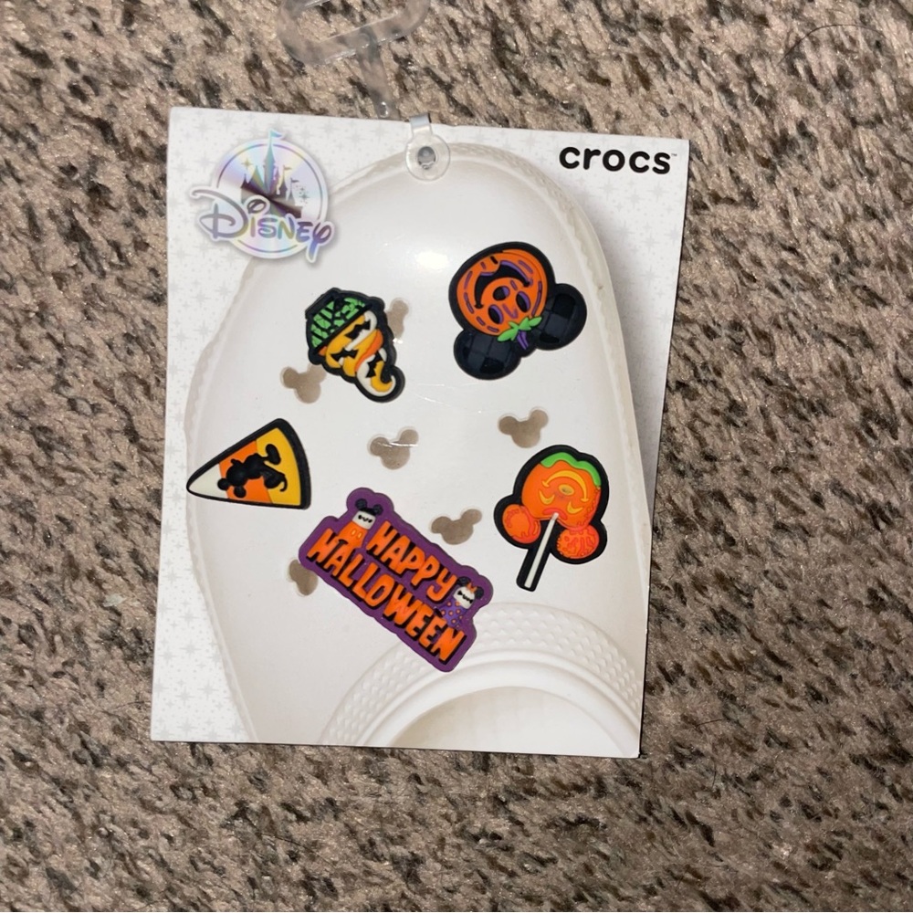 Disney Crocs Halloween Jibbitz Set